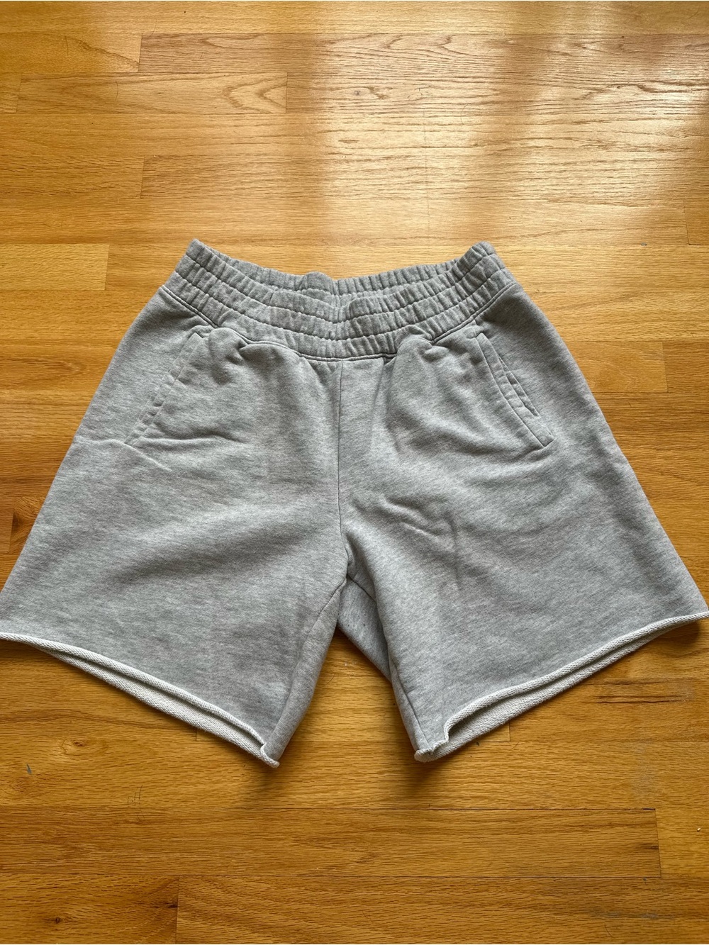 Offline by aerie Light Gray Women’s Pull-On Athletic Shorts